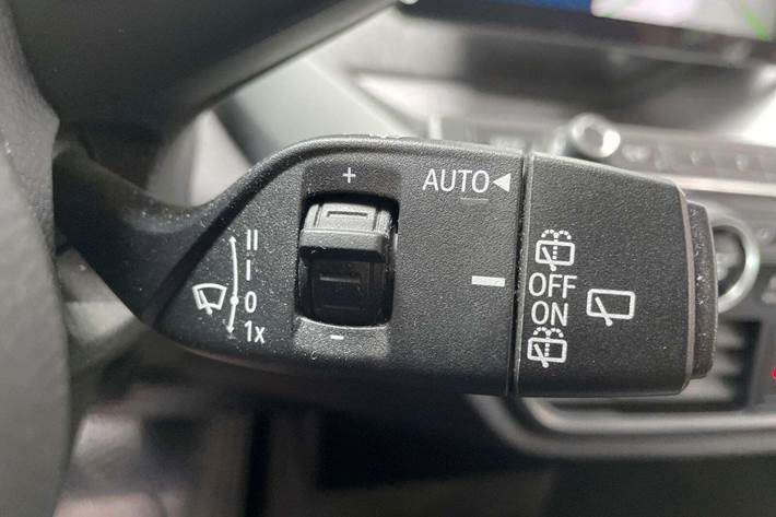 Grå BMW i3 fra 2020