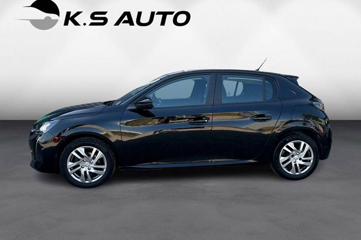 Sort Peugeot 208 fra 2020