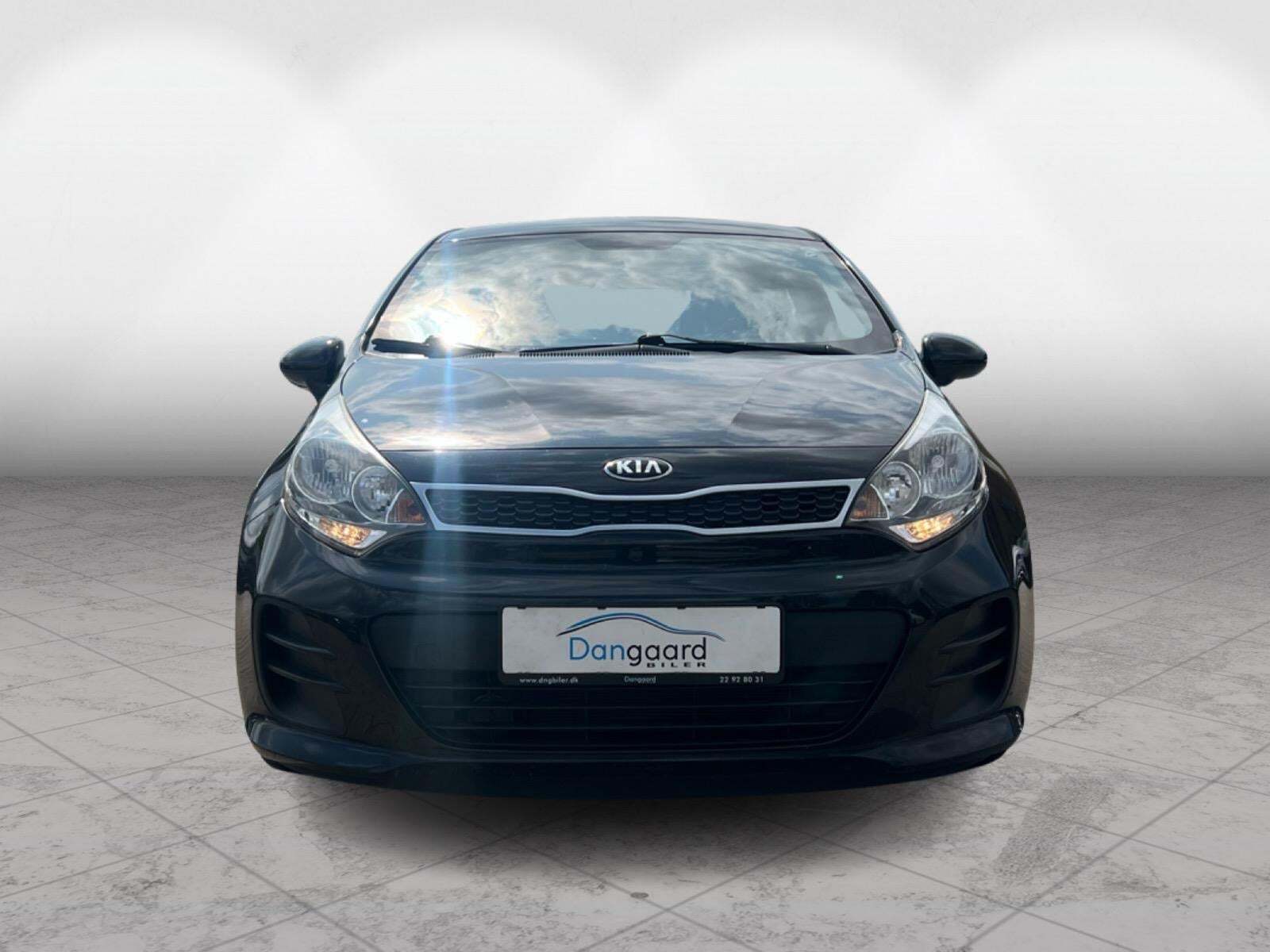 Sort Kia Rio fra 2015