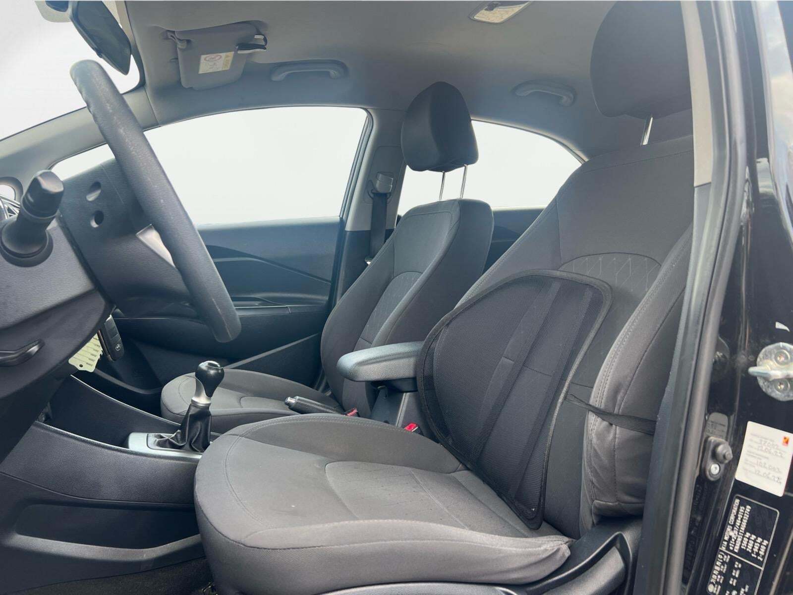 Sort Kia Rio fra 2015