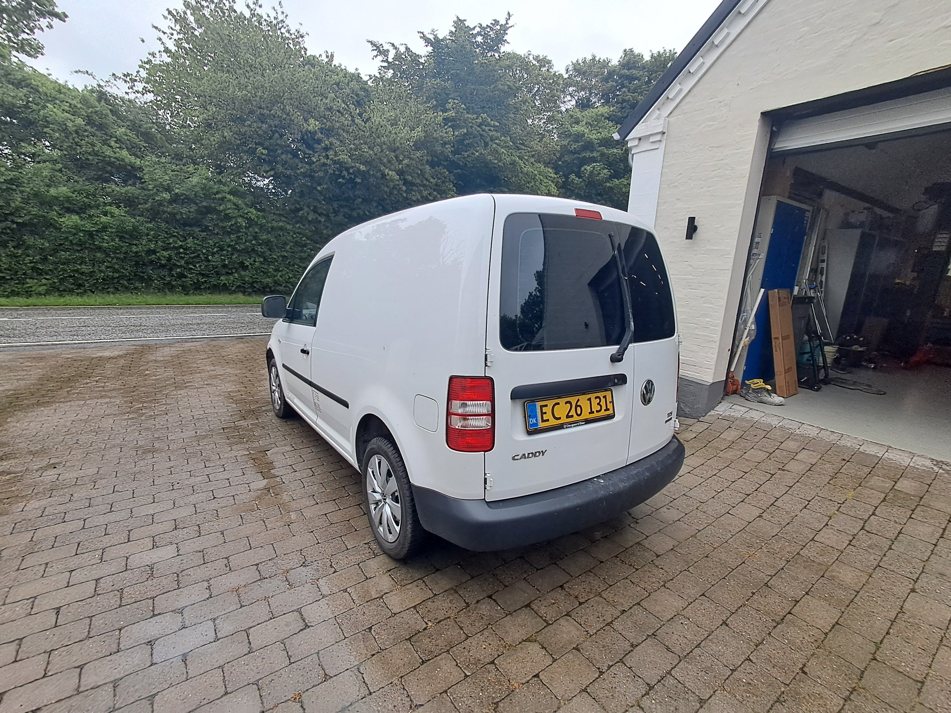VW Caddy 1,6 TDI BMT 75 HK