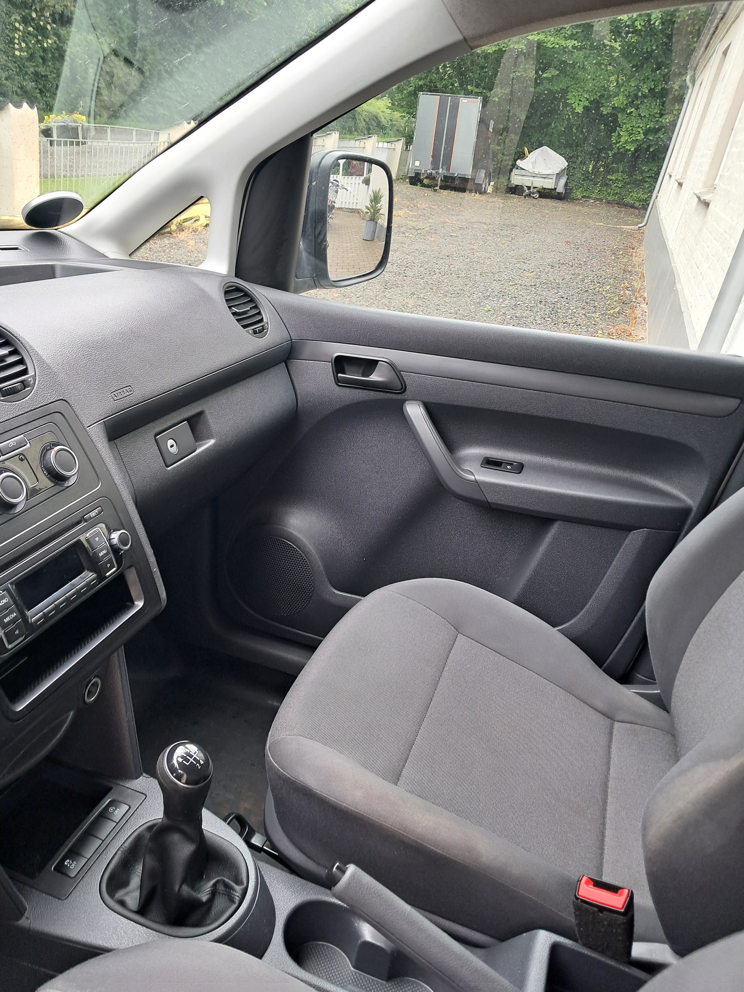 VW Caddy 1,6 TDI BMT 75 HK