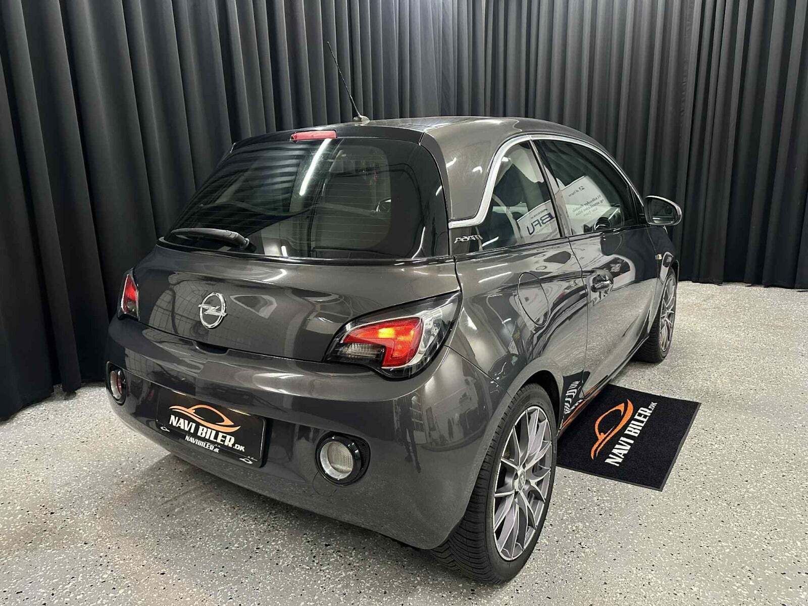 Opel Adam