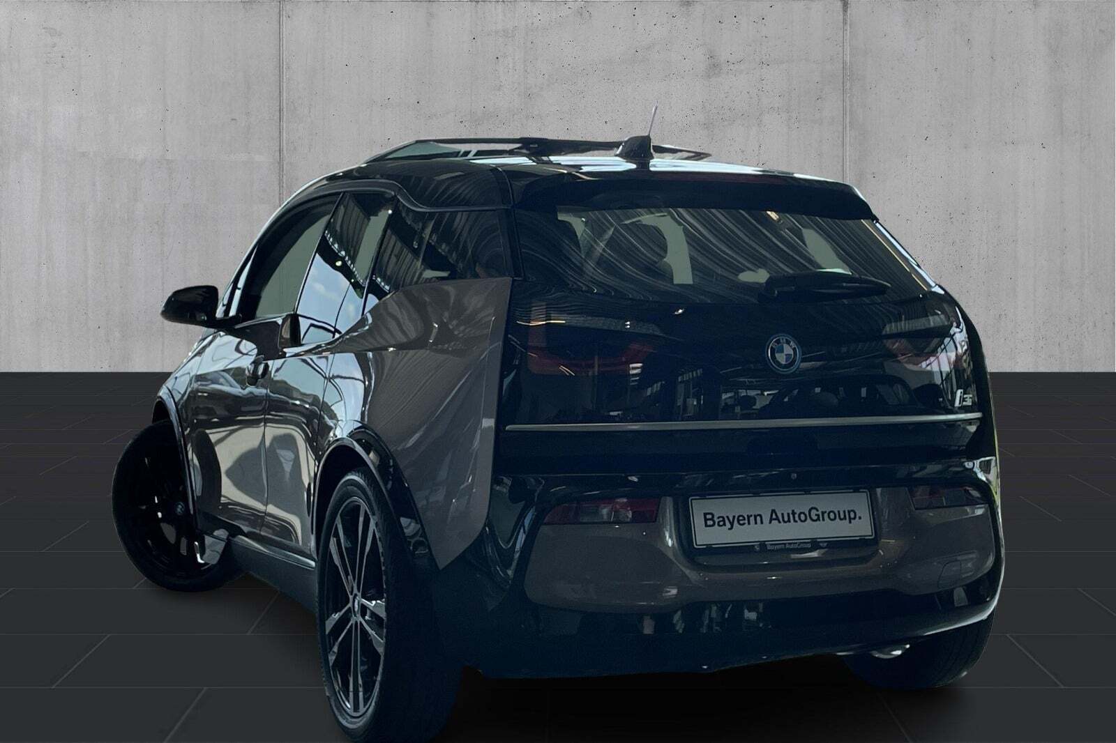 BMW i3s