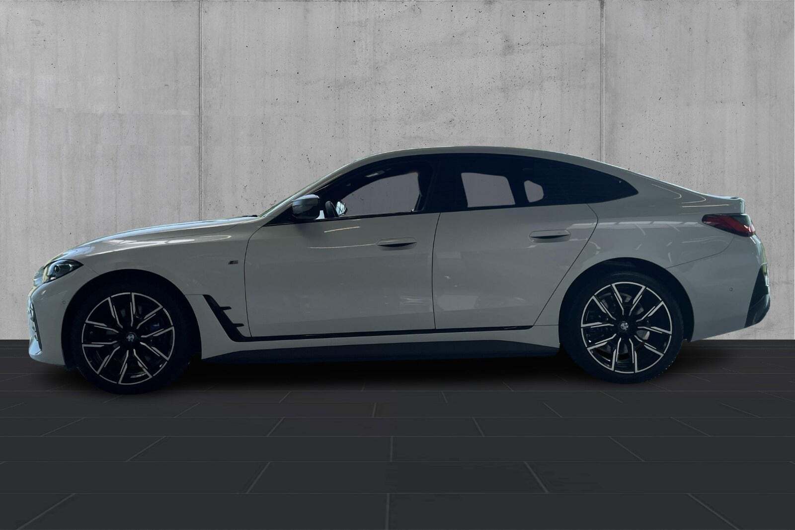 BMW i4 M50 Charged Plus xDrive