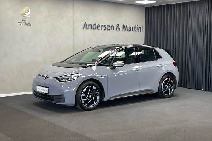 Grå VW ID.3 fra 2021 set udefra