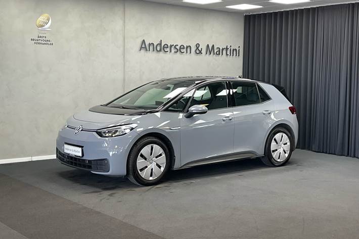 Grå VW ID.3 fra 2021 set udefra