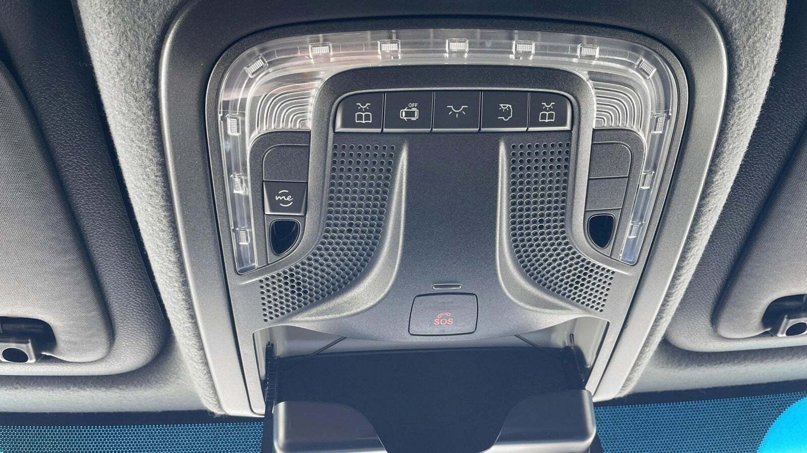 Hvid Mercedes Sprinter 317 fra 2024