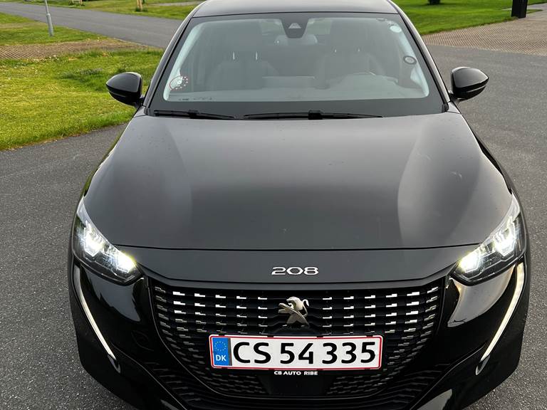 Peugeot 208 1,2 PureTech 100 5D