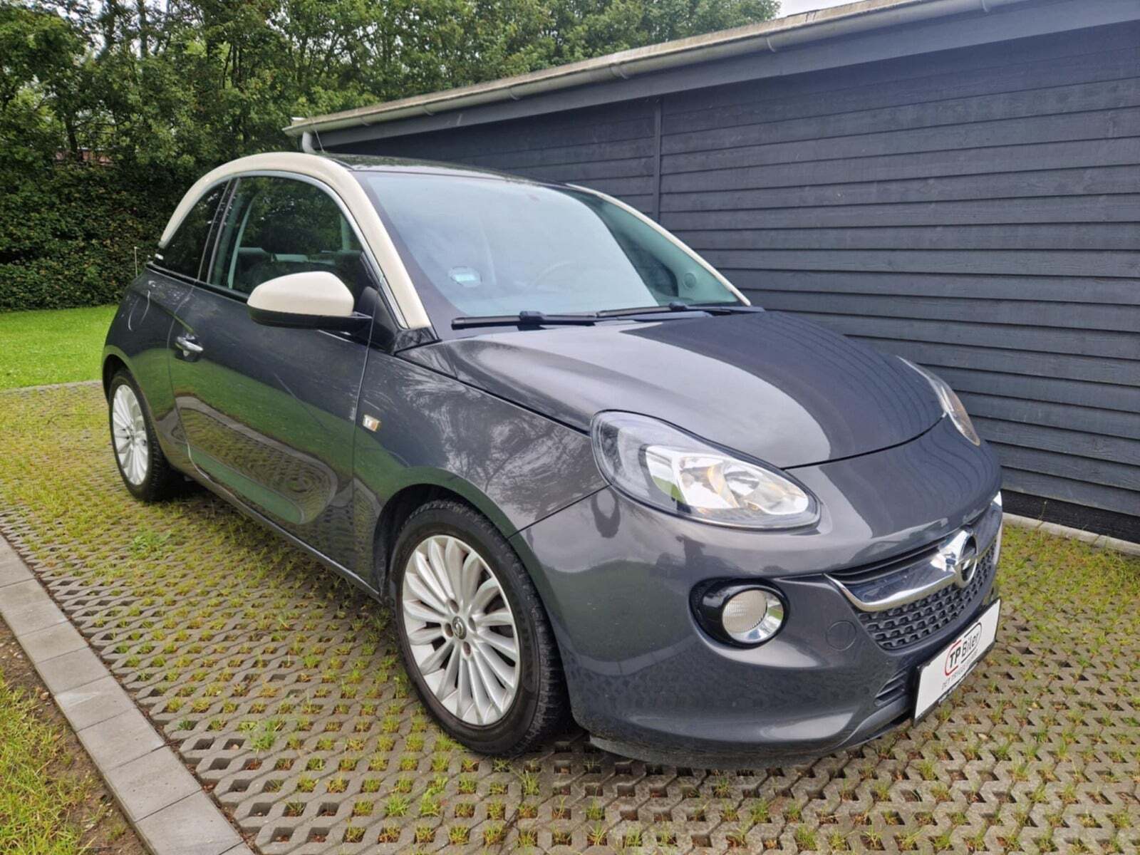 Opel Adam