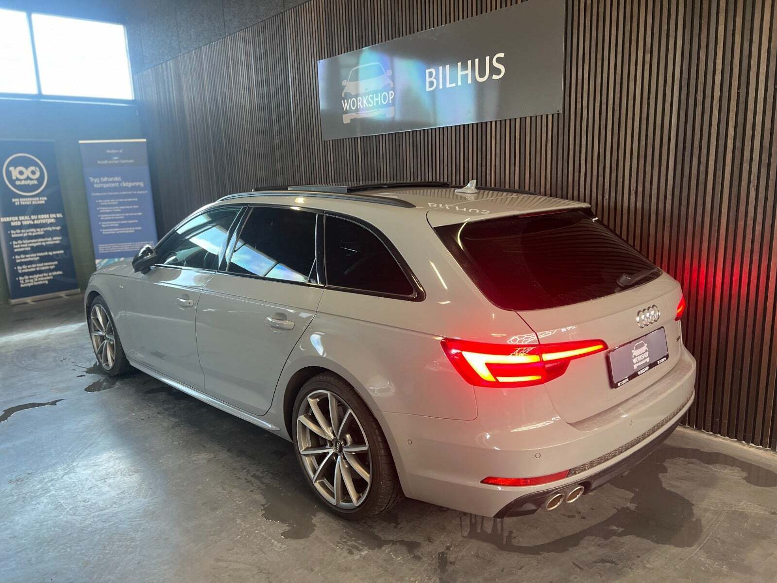 Grå Audi A4 fra 2017