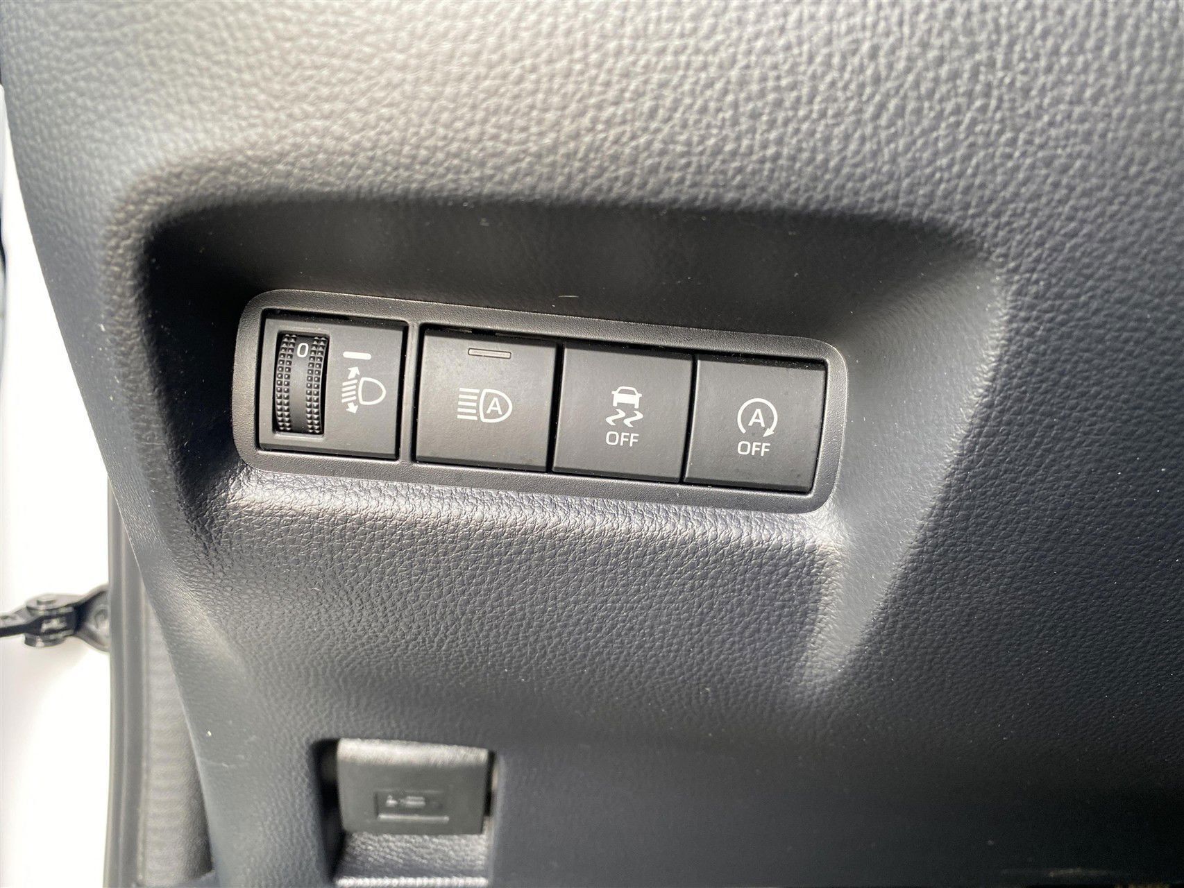 Hvid Toyota Aygo X fra 2023