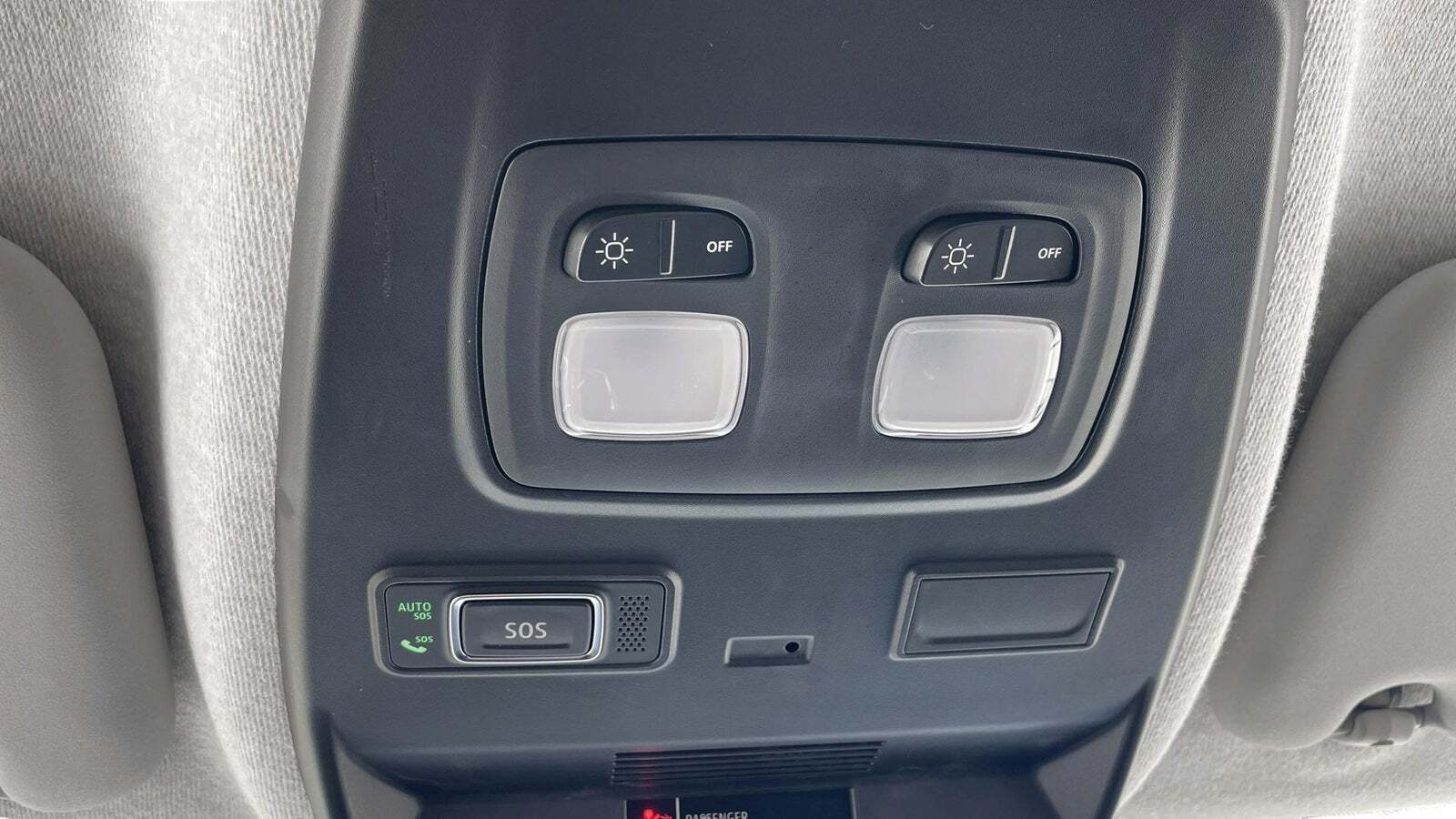 Hvid Renault Trafic fra 2025