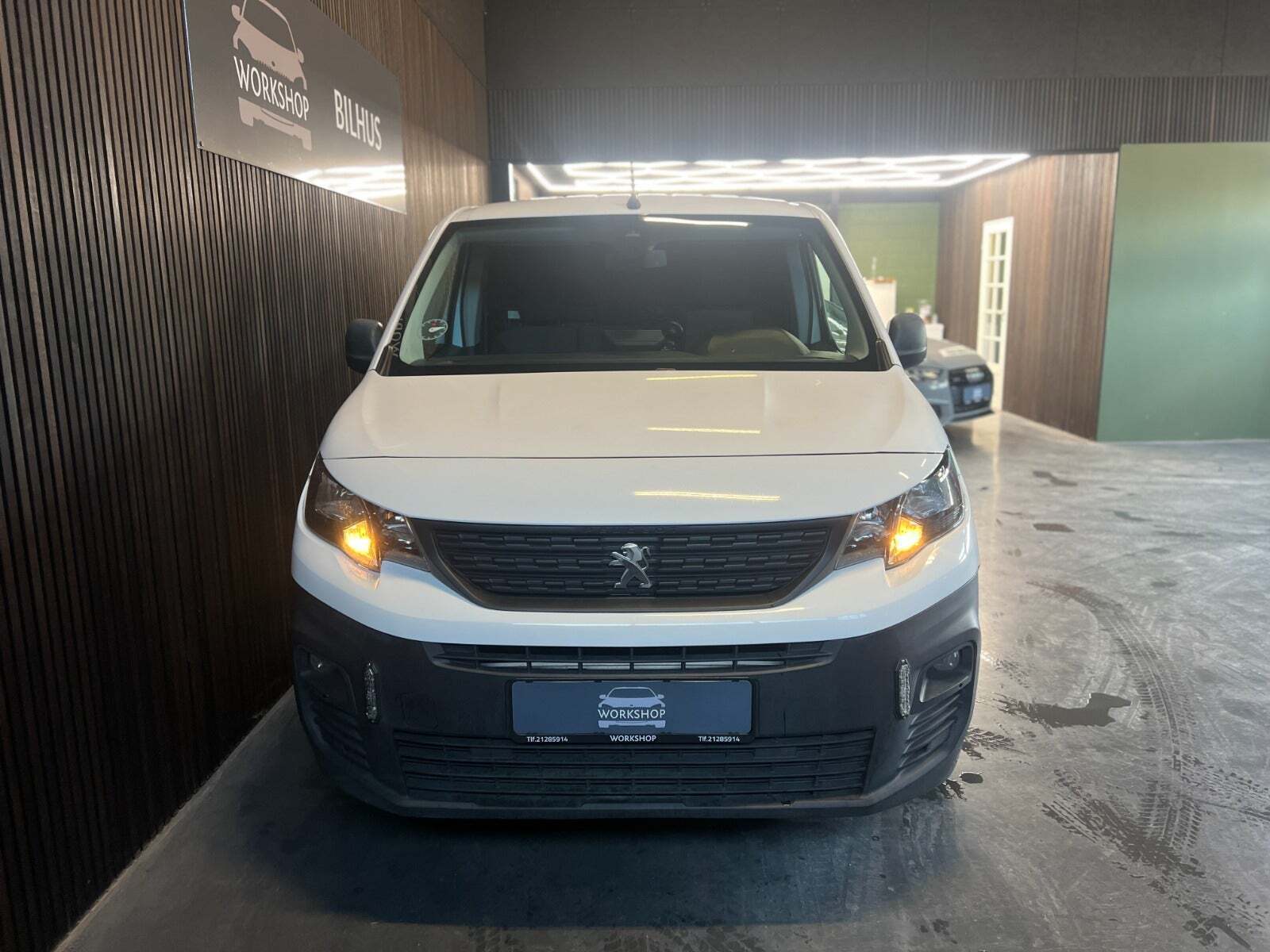 Peugeot Partner 1,5 BlueHDi 100 L1V2 Ultimate Van