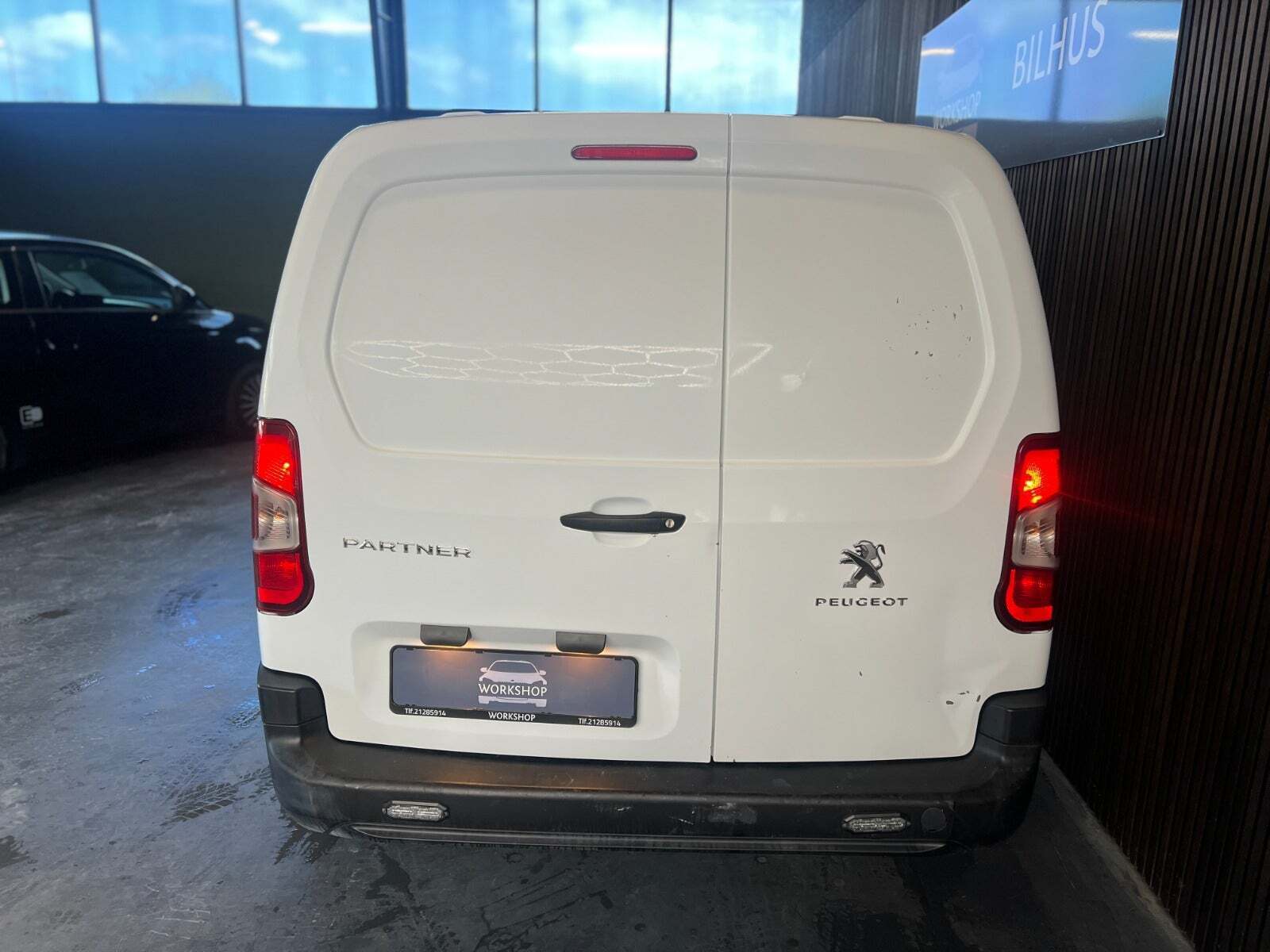 Peugeot Partner 1,5 BlueHDi 100 L1V2 Ultimate Van