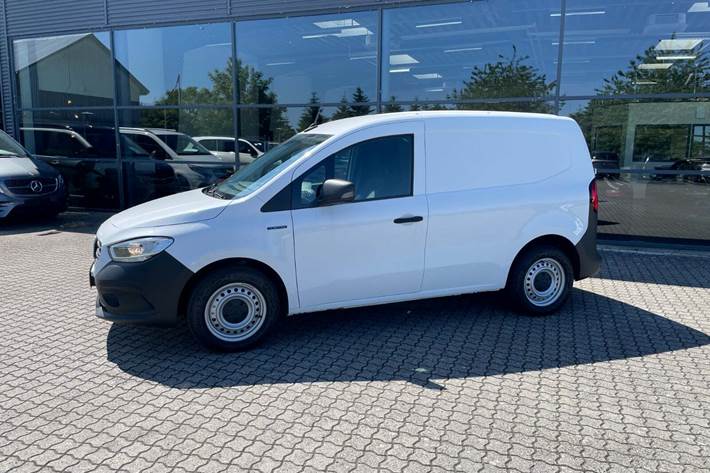 Hvid Mercedes eCitan fra 2023