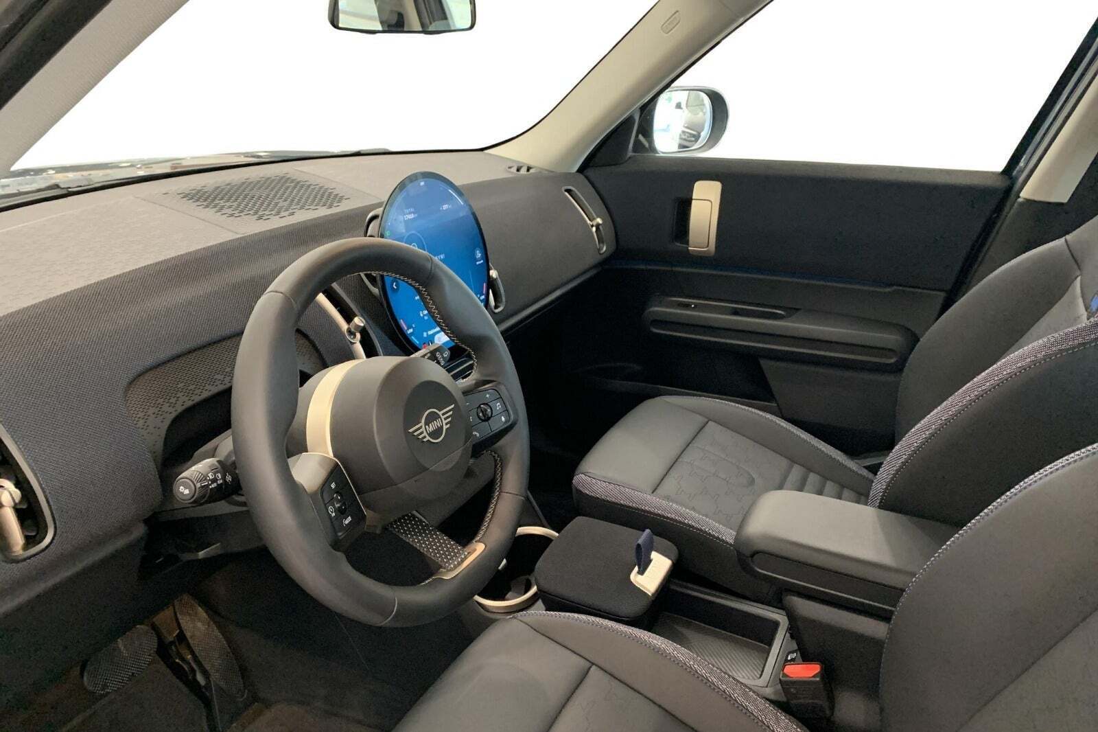 Mini Countryman E Classic Trim M