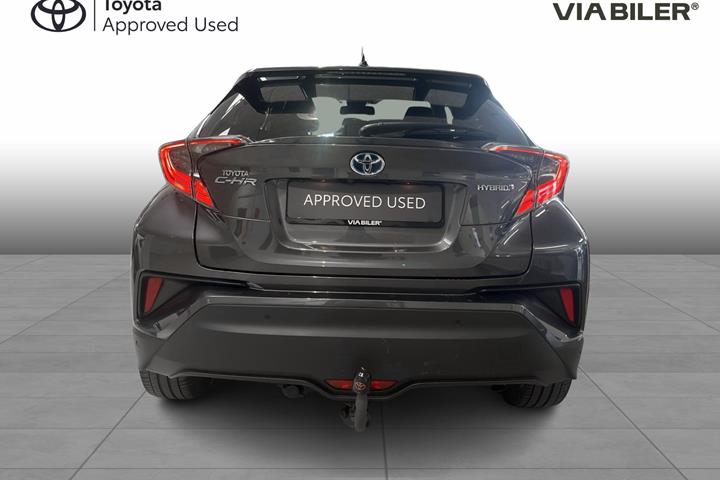 Grå Toyota C-HR fra 2019