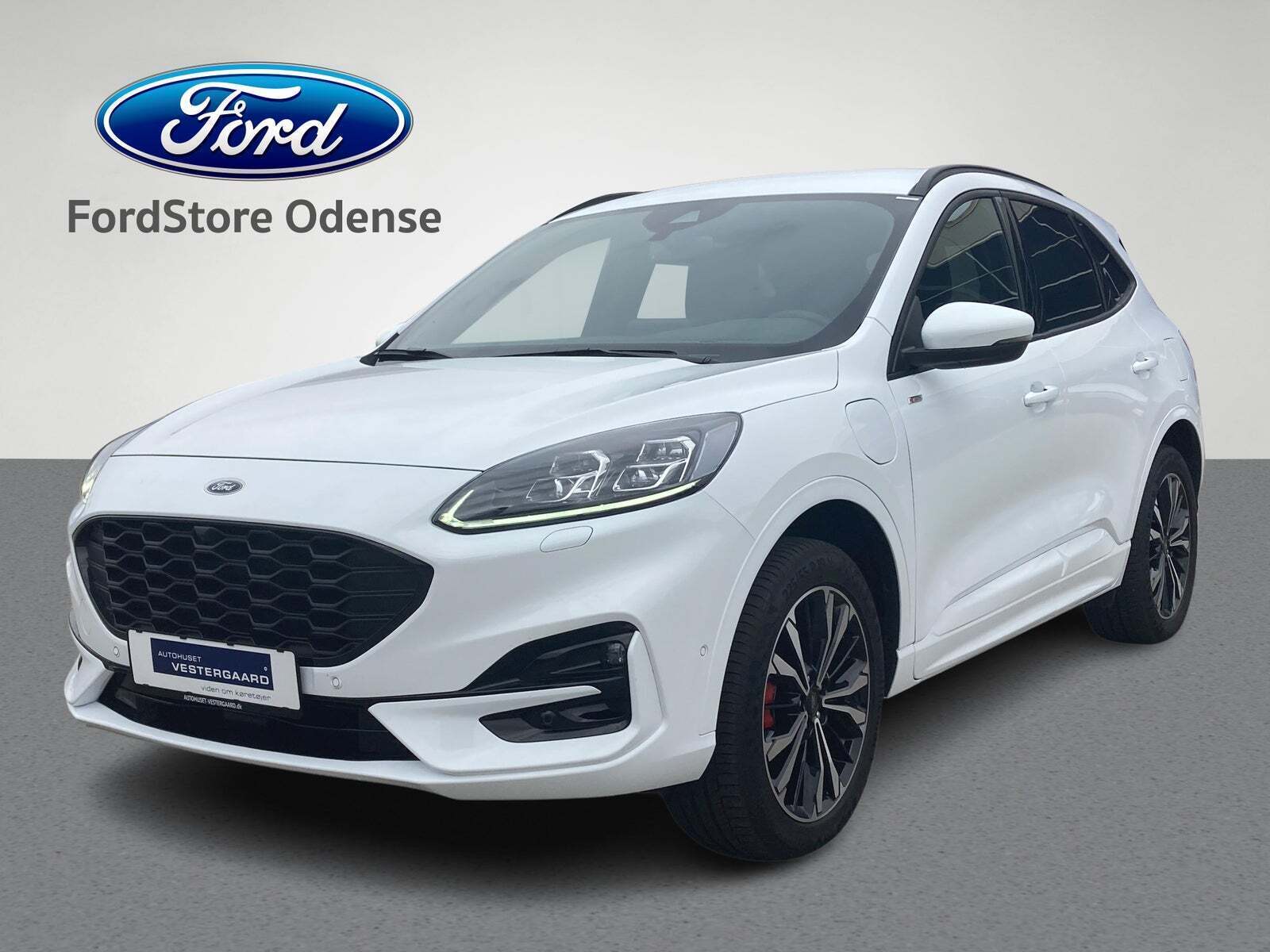 Ford Kuga 2,5 PHEV ST-Line X CVT