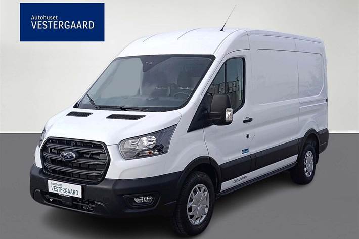 Hvid Ford Transit 350 L2 Van fra 2023 set udefra