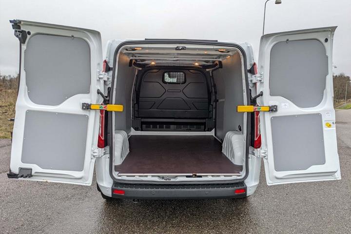 Hvid Ford Transit Custom 300 L2 fra 2023