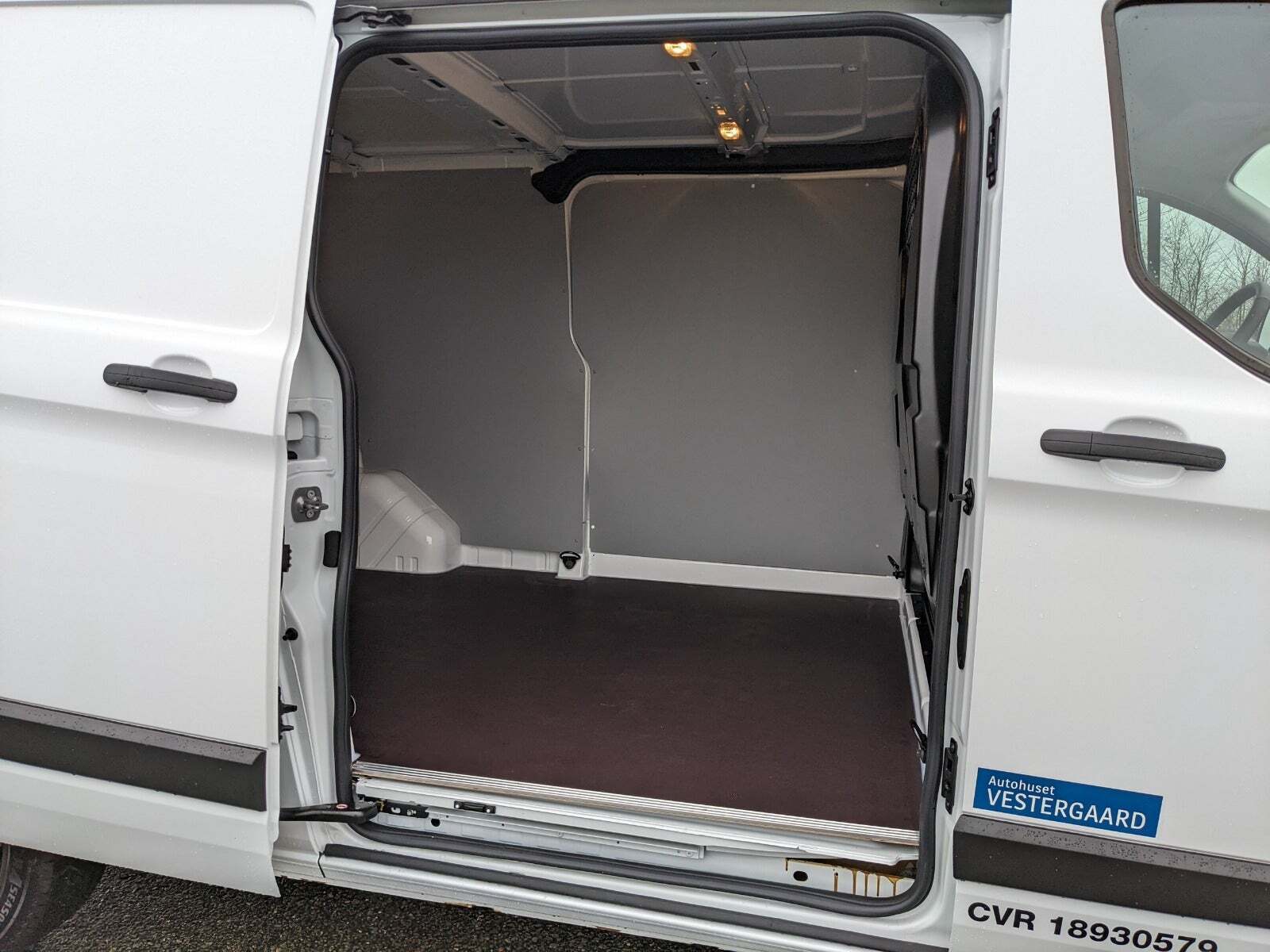 Ford Transit Custom 300L 2,0 TDCi 130 Trend