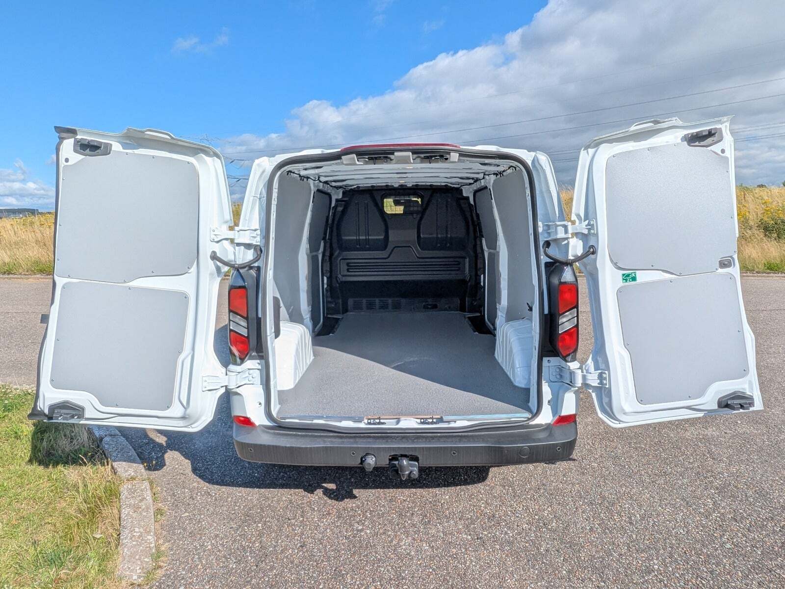 Ford Transit Custom 300L 2,0 EcoBlue Trend