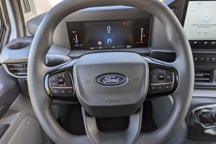 Hvid Ford Transit Custom 300 L2 fra 2023