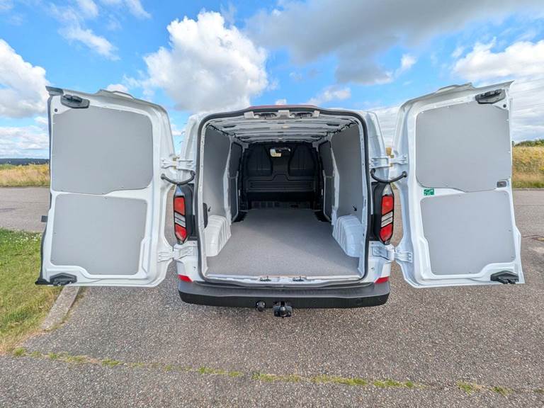 Ford Transit Custom 300L 2,0 EcoBlue Trend