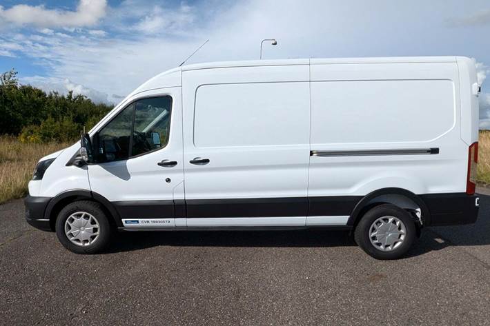 Hvid Ford Transit 350 L3 Van fra 2023