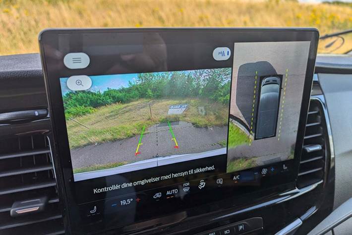 Hvid Ford Transit 350 L3 Van fra 2023