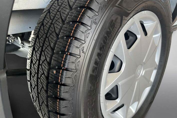 Hvid Ford Transit 350 L2 Van fra 2024