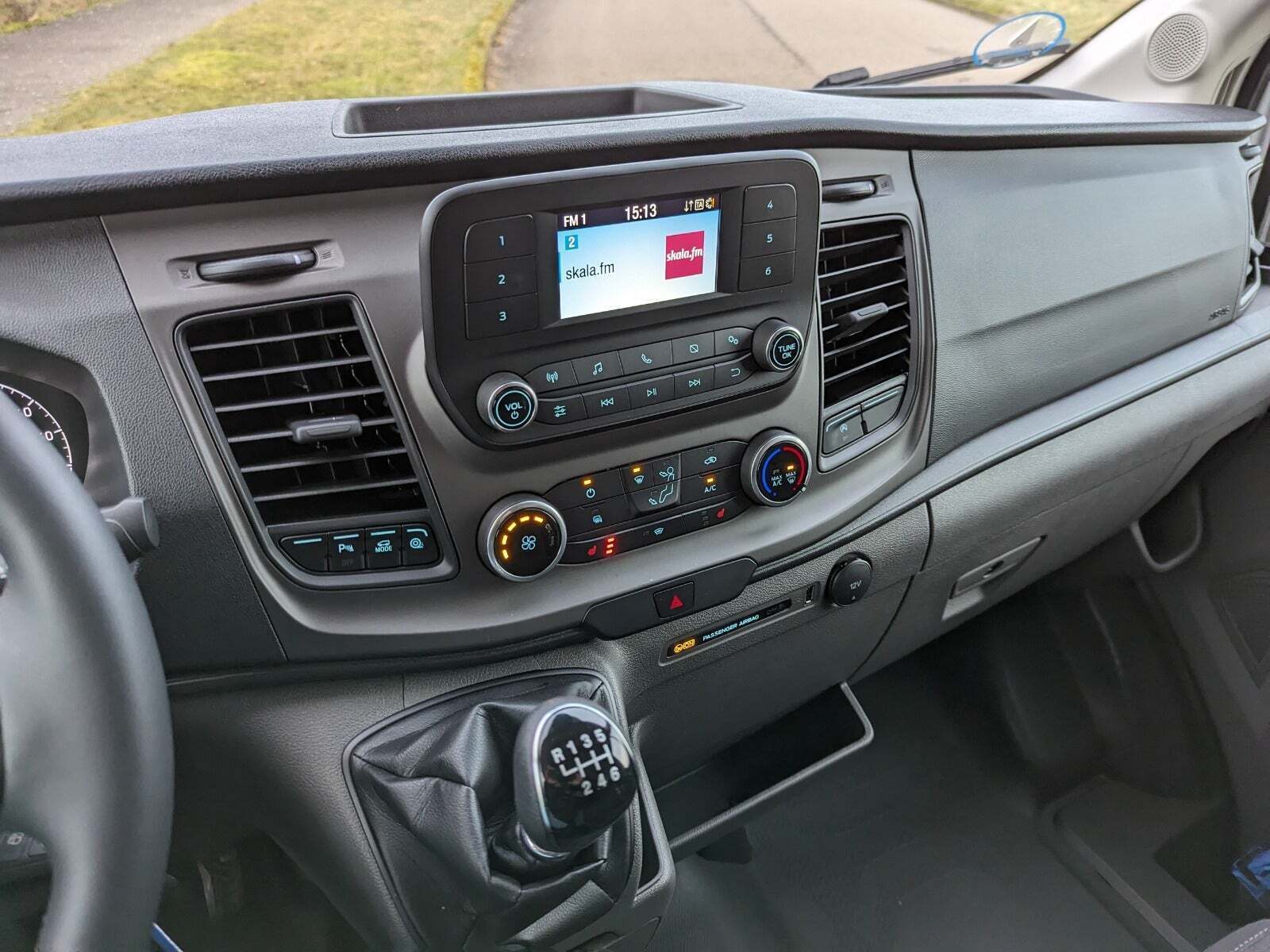 Hvid Ford Transit 350 L2 Van fra 2023