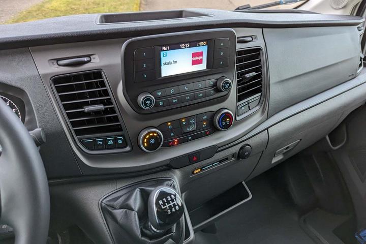 Hvid Ford Transit 350 L2 Van fra 2023
