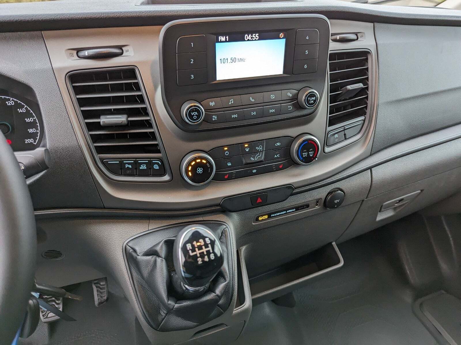 Hvid Ford Transit 350 L2 Van fra 2023