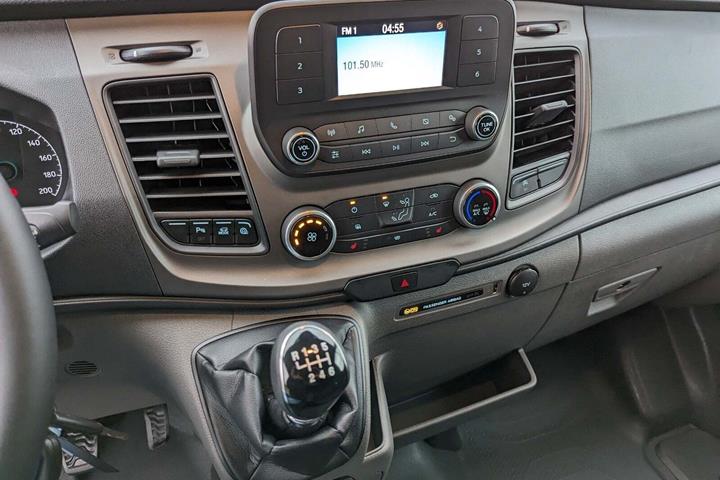 Hvid Ford Transit 350 L2 Van fra 2023