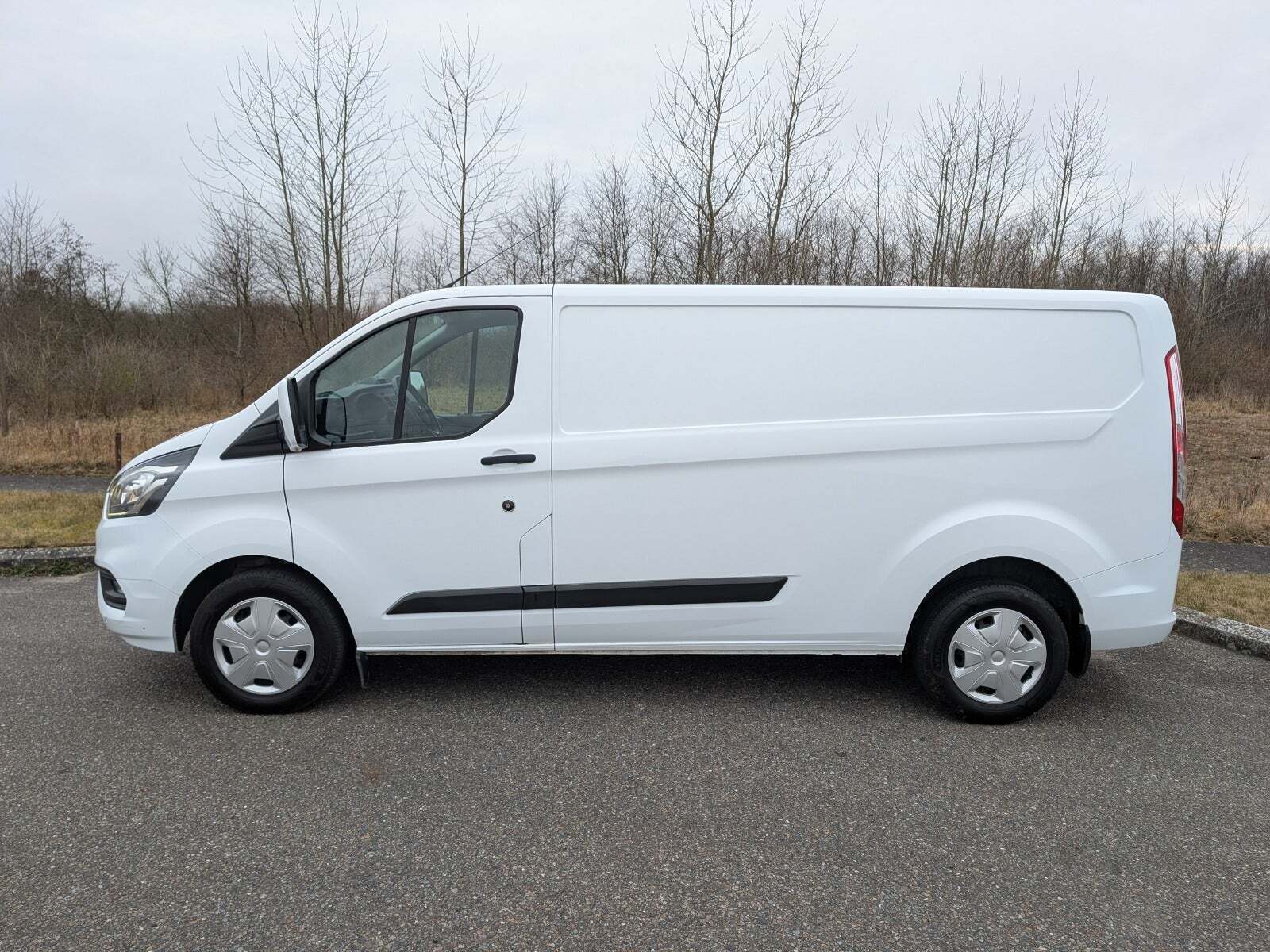Ford Transit Custom 320L 2,0 TDCi 130 Trend