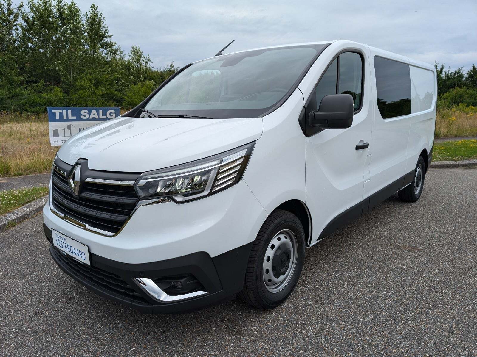 Renault Trafic 2,0 dCi 130 L2H1 Tekno Mandskabsvogn