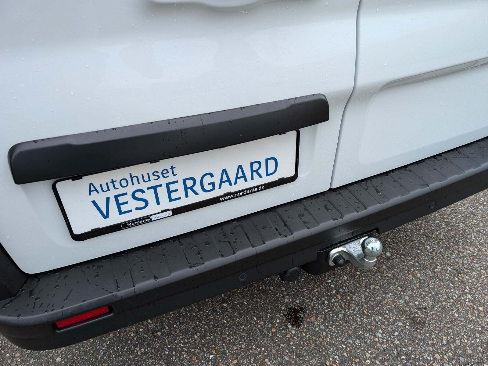 Renault Trafic 2,0 dCi 130 L2H1 Tekno Mandskabsvogn