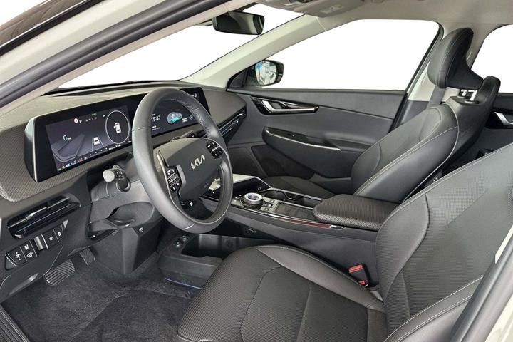 Beige Kia EV6 fra 2024