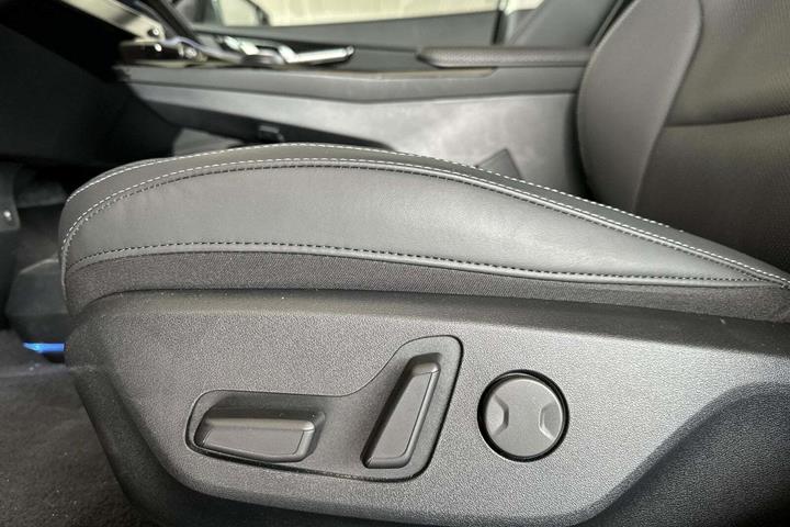 Beige Kia EV6 fra 2024