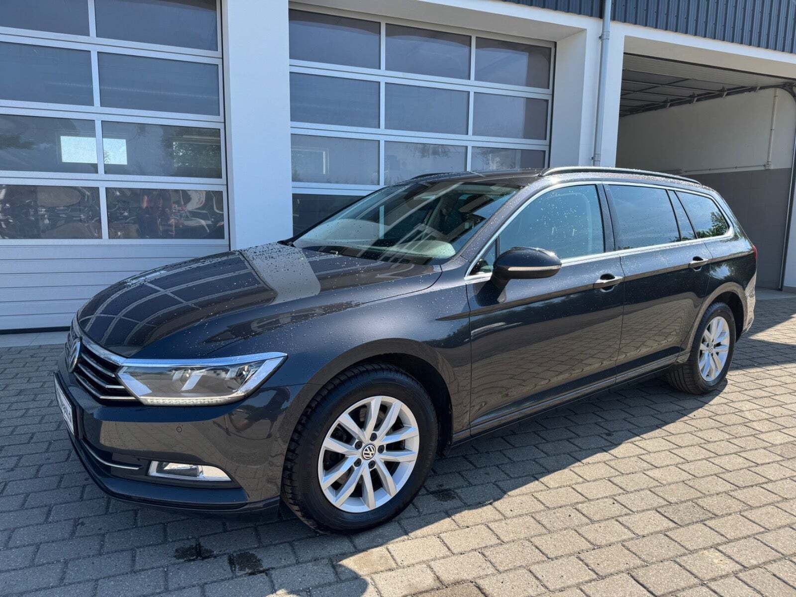 VW Passat