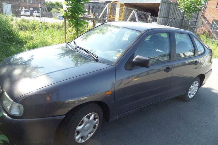 undefined Seat Cordoba fra 1998 set udefra