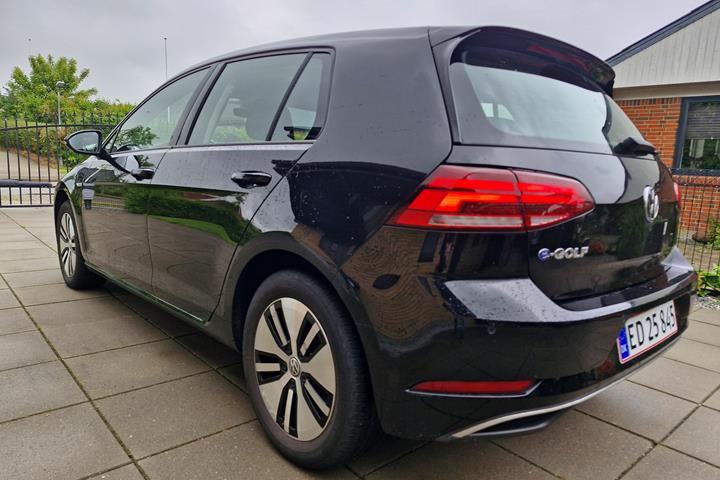 Sort VW Golf fra 2019