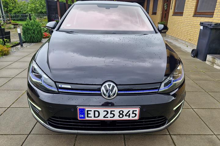 Sort VW Golf fra 2019