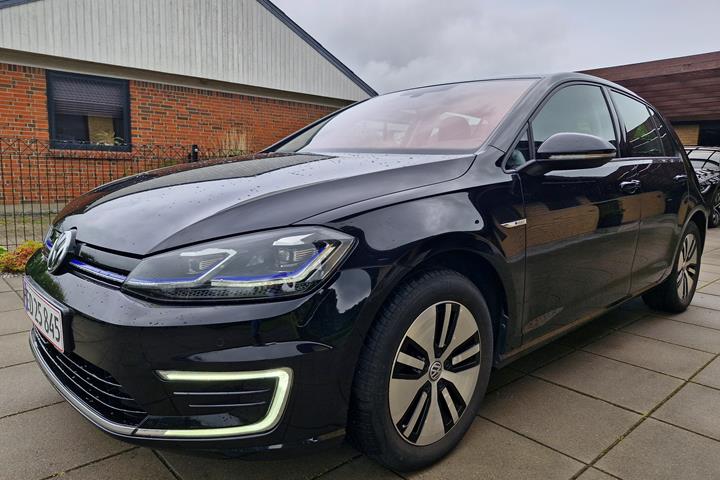 Sort VW Golf fra 2019