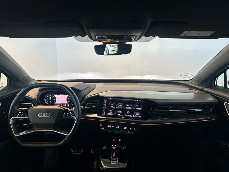 Audi Q4 e-tron 40 S-line