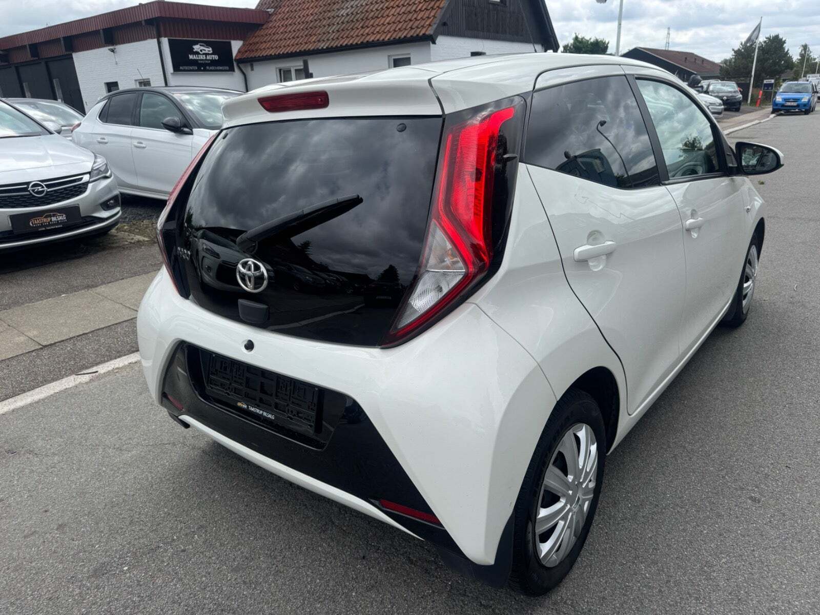 Toyota Aygo 1,0 VVT-i x-cite