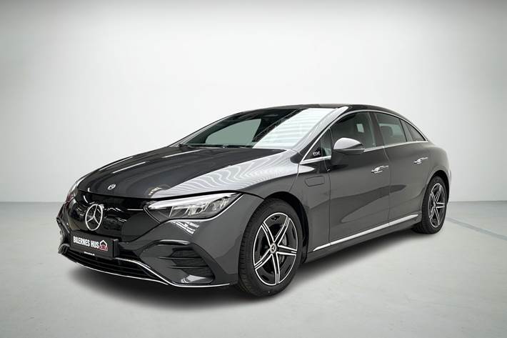 Grå Mercedes EQE 350 fra 2023