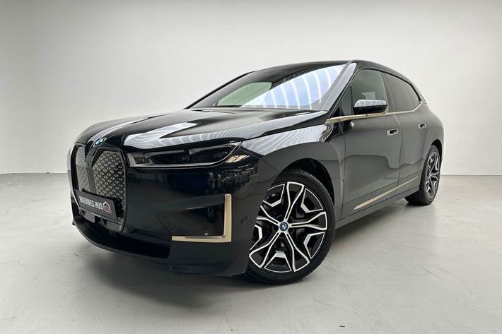 Sort BMW iX fra 2021